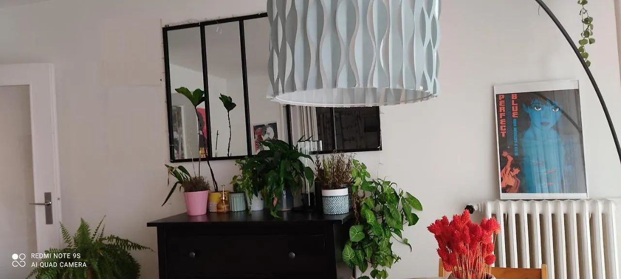 Sakura Apartment Paris